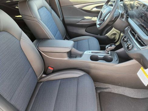 New 2026 Buick Envista Sport Touring FWD image 15