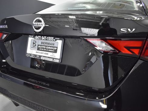 Certified 2023 Nissan Sentra SV FWD image 12