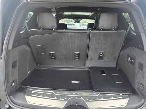 Used 2021 Cadillac Escalade Sport w/ Driver Assist Tech Package image 18