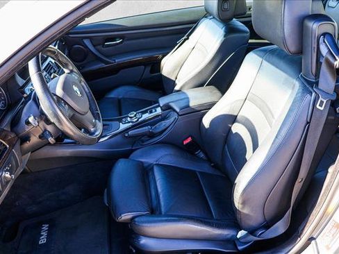 Used 2011 BMW 335i Convertible RWD image 11