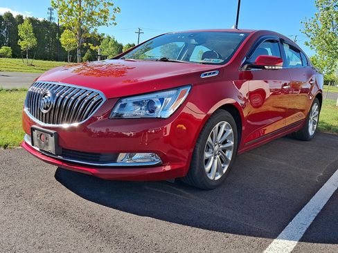 Used 2014 Buick LaCrosse Leather FWD image 3