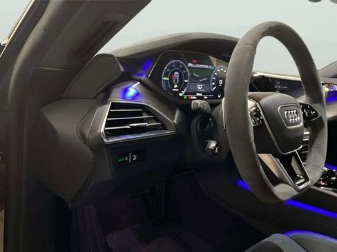Used 2022 Audi e-tron GT Prestige w/ Prestige Package AWD/4WD image 27
