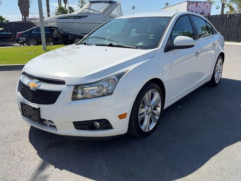 Used 2014 Chevrolet Cruze LTZ image 3