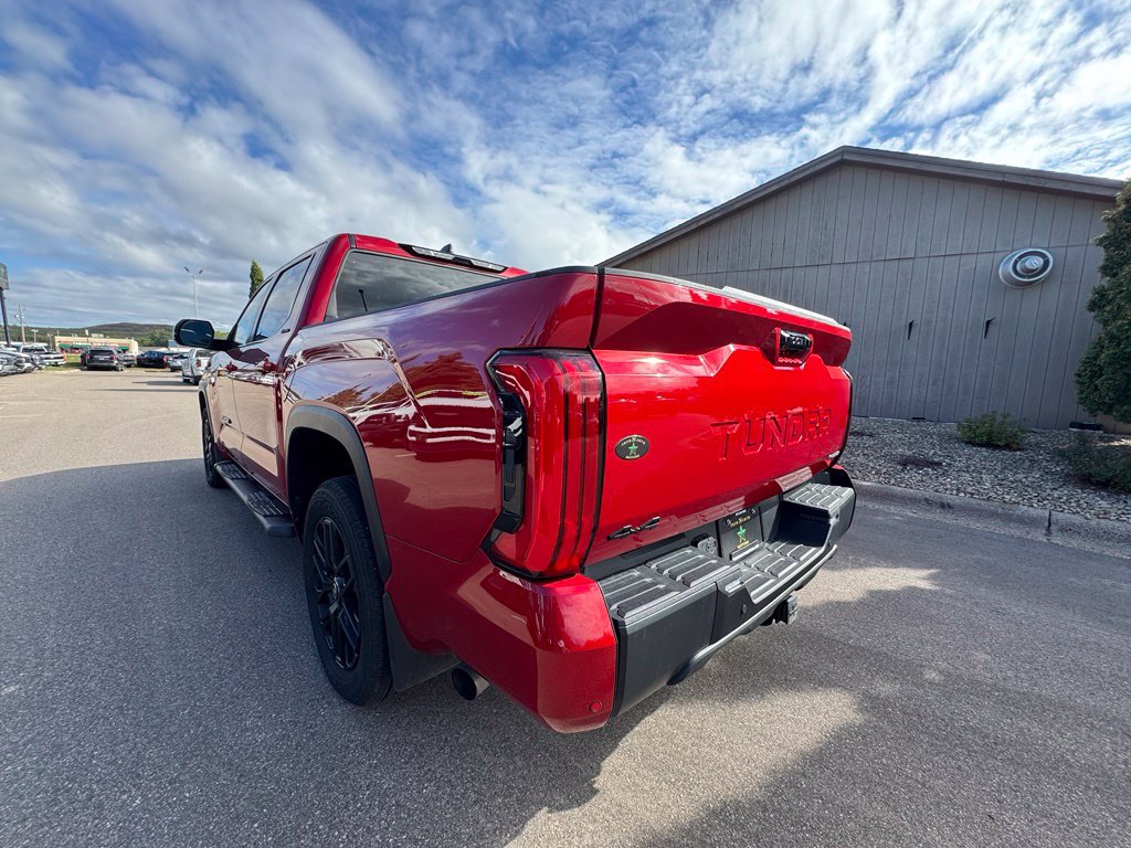 Used 2026 Toyota Tundra Limited AWD/4WD image 12