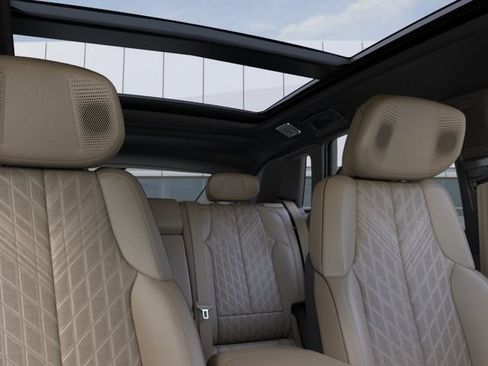 New 2026 Cadillac Lyriq Signature Sport w/ Nappa Leather Package AWD/4WD image 24