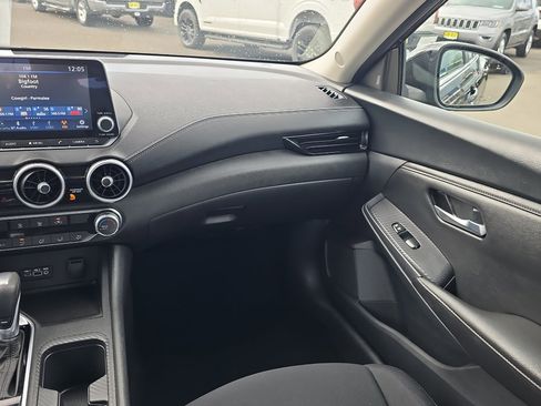 Used 2023 Nissan Sentra SV image 22