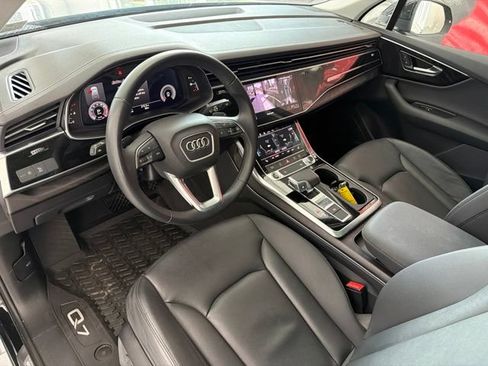 Used 2023 Audi Q7 3.0T Premium AWD/4WD image 9