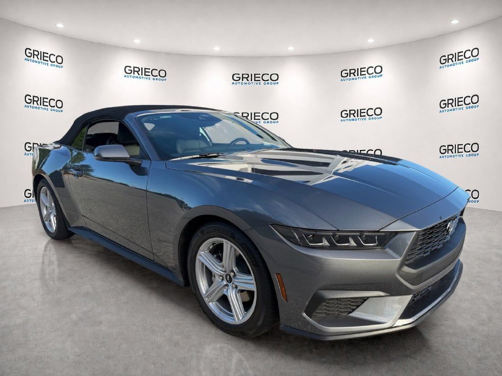 Used 2026 Ford Mustang Premium RWD image 1