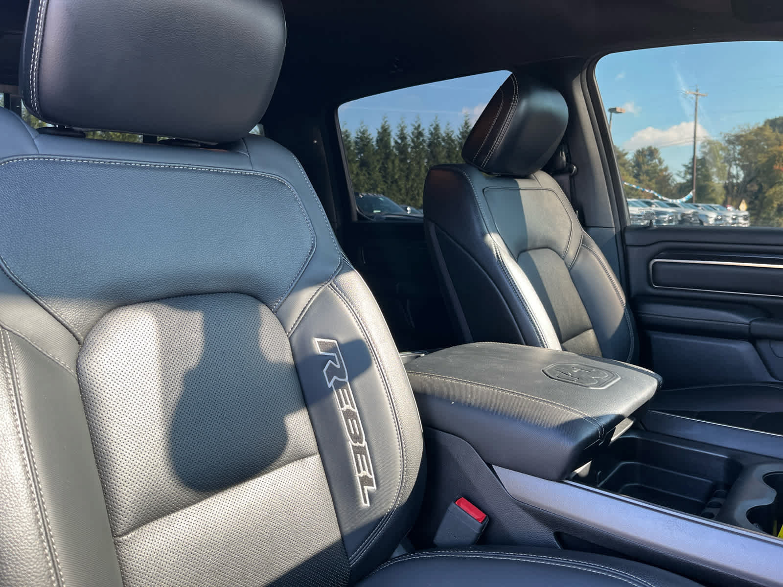 Used 2020 RAM 1500 Rebel w/ Rebel Level 2 Equipment Group AWD/4WD image 38