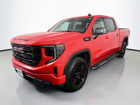 Certified 2025 GMC Sierra 1500 Elevation AWD/4WD image 3