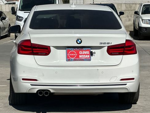 Used 2016 BMW 328i Sedan RWD image 8
