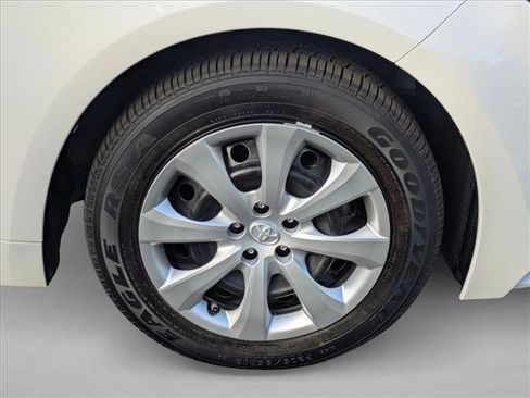 Certified 2020 Toyota Corolla LE w/ Carpet Mat Package (TMS) image 22