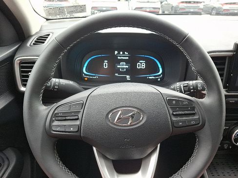 New 2026 Hyundai Venue SEL FWD image 10