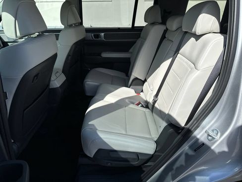 Certified 2026 Hyundai Santa Fe Limited AWD/4WD image 15