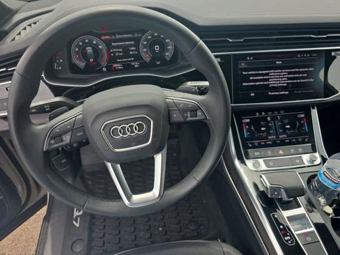 Used 2023 Audi Q7 3.0T Premium Plus w/ Premium Plus Package AWD/4WD image 8