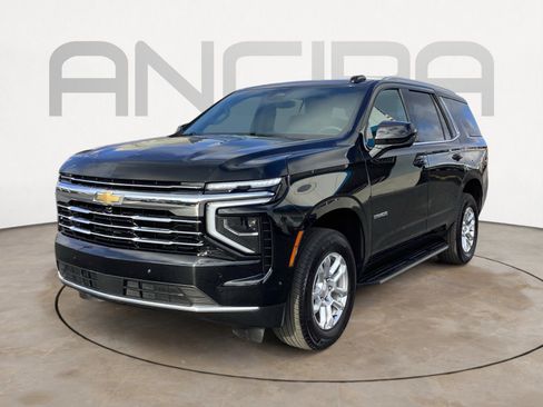 Used 2025 Chevrolet Tahoe LT image 9