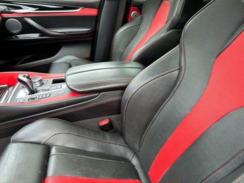 Used 2018 BMW X6 M w/ Executive Package image 11