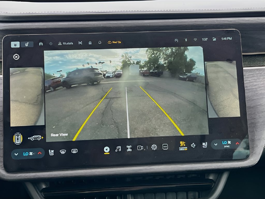 Used 2024 Rivian R1S Adventure Dual AWD/4WD image 13