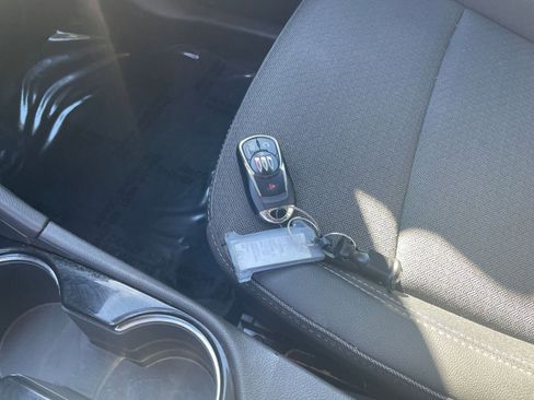 Used 2025 Buick Encore GX Preferred image 22