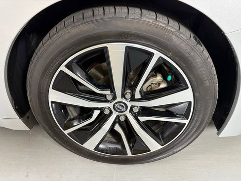 Used 2023 Nissan Maxima SV w/ Floor Mat Group image 13