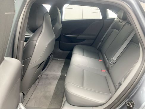 Used 2024 Lucid Air Touring AWD/4WD image 26