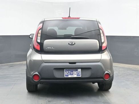 Used 2016 Kia Soul FWD image 13
