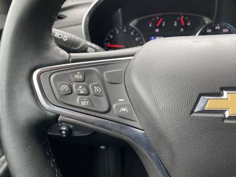 Used 2024 Chevrolet Equinox LT FWD image 20