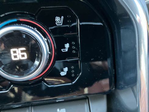 Certified 2024 GMC Sierra 1500 Denali Ultimate image 30