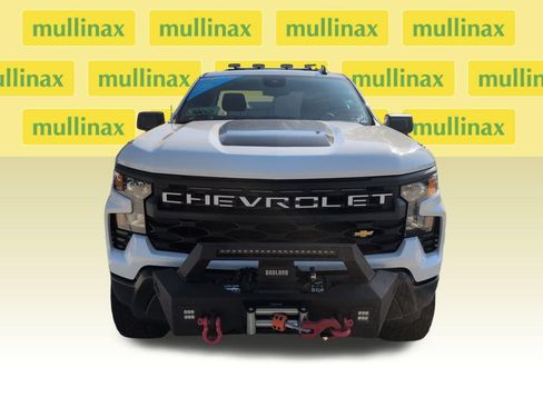 Used 2025 Chevrolet Silverado 1500 W/T w/ WT Value Package RWD image 16