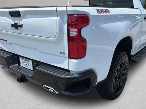 Used 2024 Chevrolet Silverado 1500 LT Trail Boss w/ Convenience Package II AWD/4WD image 37