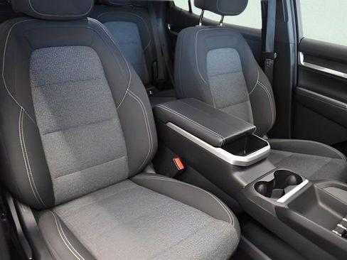 Used 2025 GMC Terrain Elevation AWD/4WD image 6