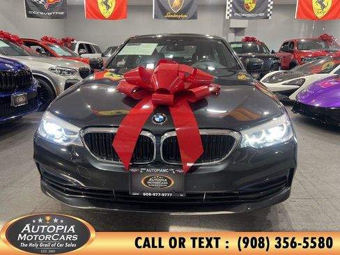 Used 2020 BMW 530i xDrive w/ Premium Package image 43