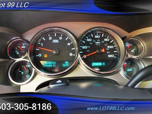 Used 2013 Chevrolet Silverado 2500 LT w/ Interior Plus Package AWD/4WD image 22