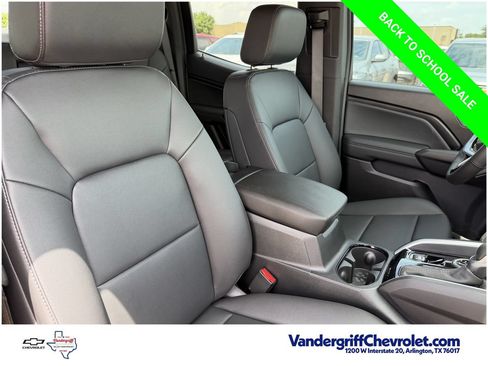 New 2026 Chevrolet Colorado LT w/ LT Convenience Package AWD/4WD image 23
