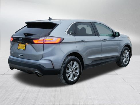 Certified 2024 Ford Edge Titanium image 7