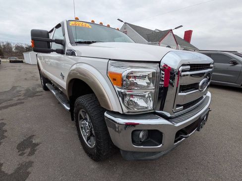 Used 2014 Ford F250 Lariat w/ Snow Plow Prep Package image 4