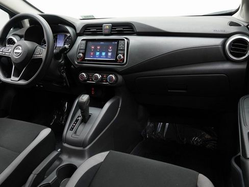 Used 2025 Nissan Versa S w/ Trunk Package FWD image 16