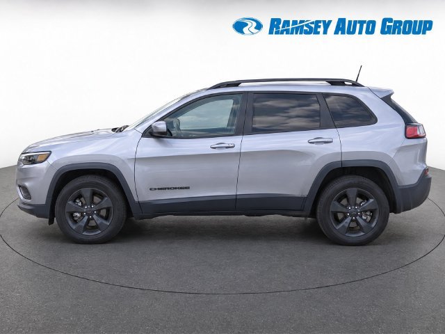Used 2020 Jeep Cherokee Latitude Plus AWD/4WD image 6