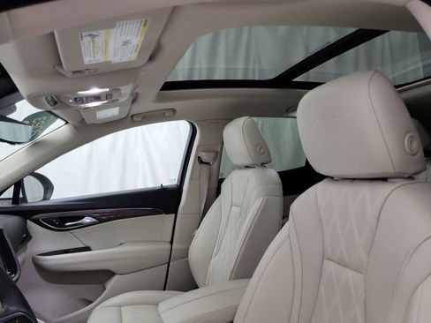 Certified 2023 Buick Envision Avenir image 9