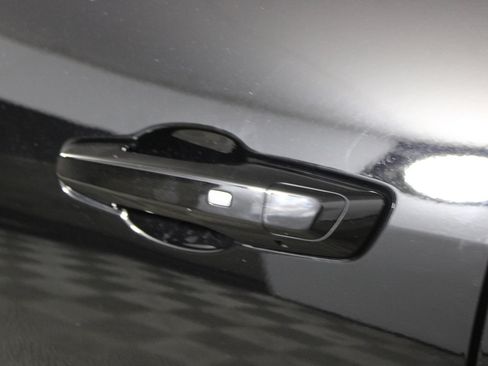 Used 2024 Chevrolet Blazer EV RS AWD/4WD image 32
