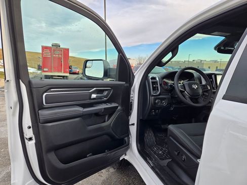 New 2026 RAM 1500 Big Horn w/ Night Edition image 9