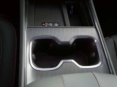 New 2026 GMC Acadia AT4 w/ Luxury Package image 27