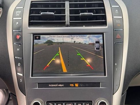 Used 2019 Lincoln MKZ Premiere AWD/4WD image 22