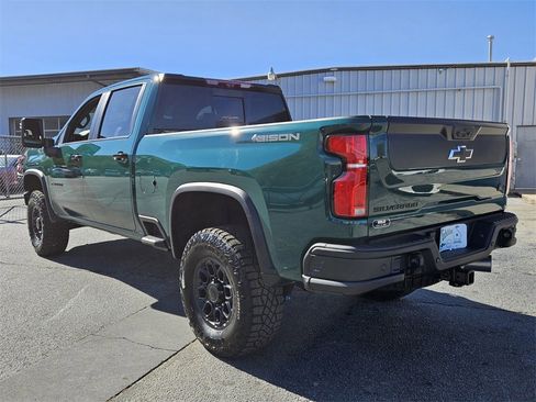New 2026 Chevrolet Silverado 2500 ZR2 w/ ZR2 Bison Edition image 3