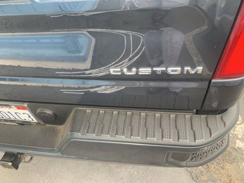 Used 2021 Chevrolet Silverado 1500 Custom RWD image 8