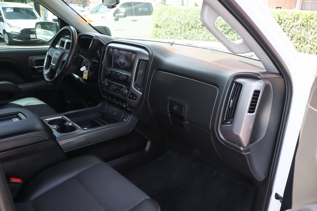 Used 2016 GMC Sierra 1500 SLE w/ All-Terrain Package AWD/4WD image 39