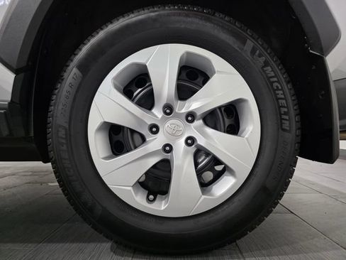 Used 2023 Toyota RAV4 LE FWD image 23
