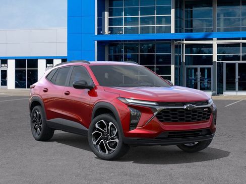 New 2026 Chevrolet Trax RS FWD image 7