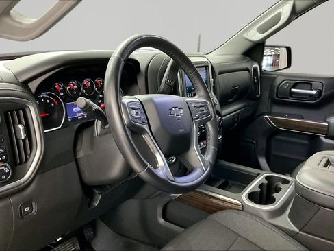 Used 2021 Chevrolet Silverado 1500 LT Trail Boss AWD/4WD image 16