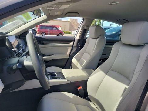 Used 2018 Honda Accord LX image 15